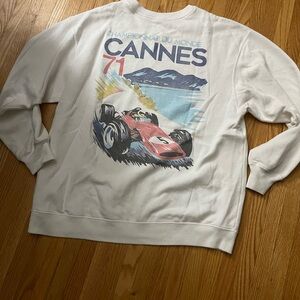 White Graphic Oversized Sweatshirt